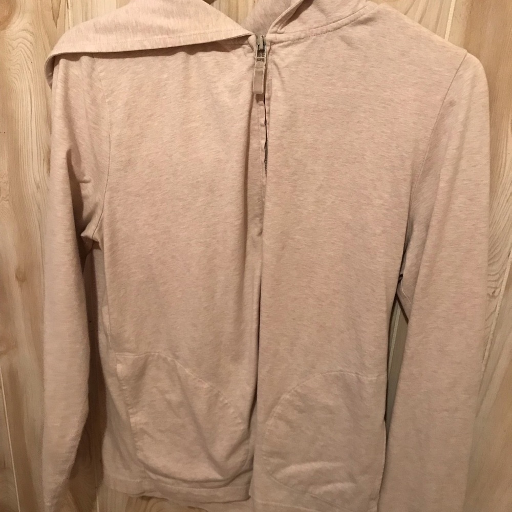 cream zip up hoodie